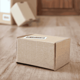 Exchange and Returns Policy Shipping Box